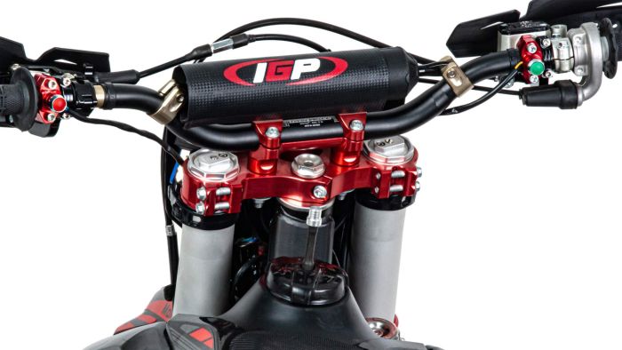 Мотоцикл Кросс Motoland XT 250 ST (1E66MM 2-STROKE) красный